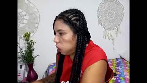 Lia online show from 03/18/26, 12:08