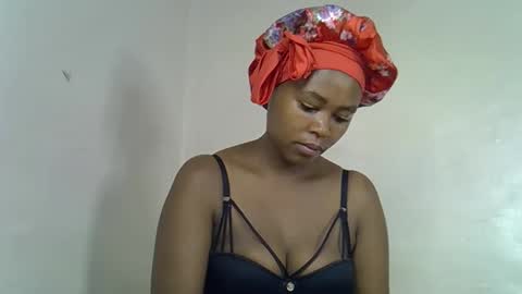 lia online show from 09/12/25, 06:30