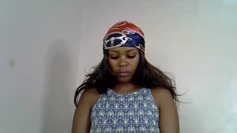 lia online show from 10/19/25, 02:45