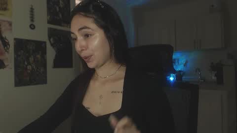 Lia  online show from 09/21/25, 08:10