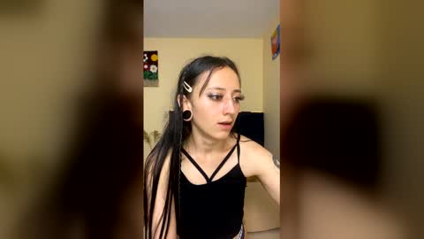 Little Queen Lia  online show from 01/13/26, 12:27