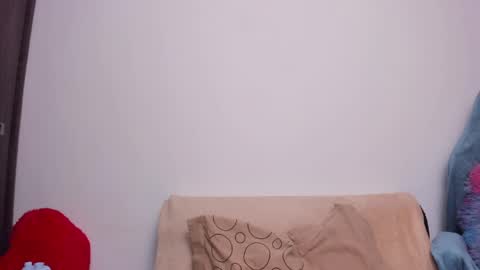 Little Queen Lia  online show from 05/29/26, 11:47
