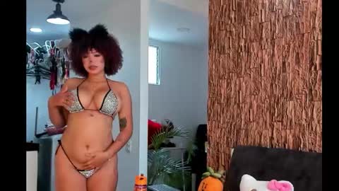 Snapshot of lia_rip01 chatting on 10/26/25, 03:51 lia_rip01 online show from 10/26/25, 03:51