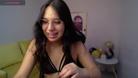 Snapshot of lia_rose_ch chatting on 07/01/26, 12:29 lia_rose_ch online show from 07/01/26, 12:29