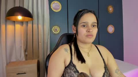 Snapshot of lia_sexx19 chatting on 04/21/26, 02:15 Lia online show from 04/21/26, 02:15