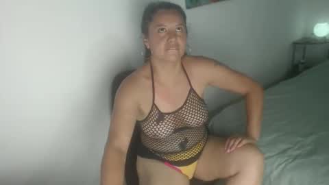 Snapshot of lia_taylor10 chatting on 05/14/26, 07:20 Lia online show from 05/14/26, 07:20