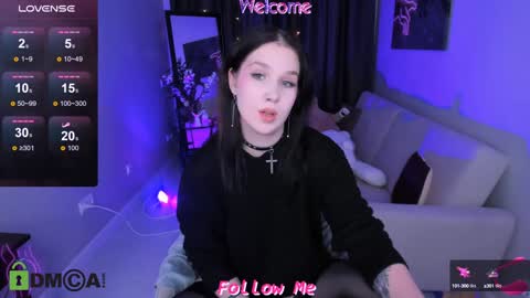 Lia online show from 12/06/24, 12:02