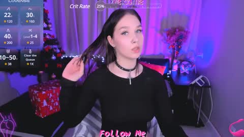 Lia online show from 12/25/24, 11:53