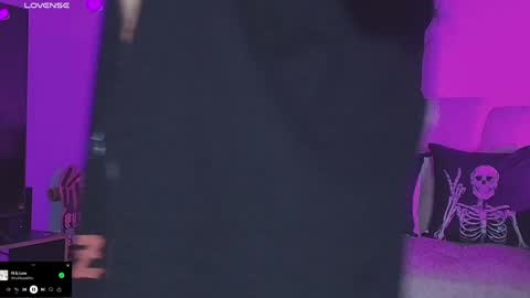 Snapshot of liaa_rodriguezz chatting on 02/07/25, 10:41 Liaa online show from 02/07/25, 10:41