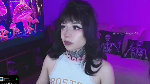 Snapshot of liaa_rodriguezz chatting on 02/13/25, 10:44 Liaa online show from 02/13/25, 10:44