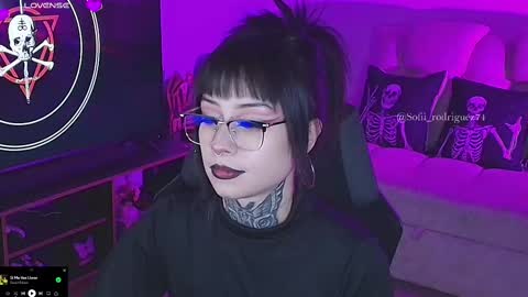 Snapshot of liaa_rodriguezz chatting on 02/18/25, 01:10 Liaa online show from 02/18/25, 01:10