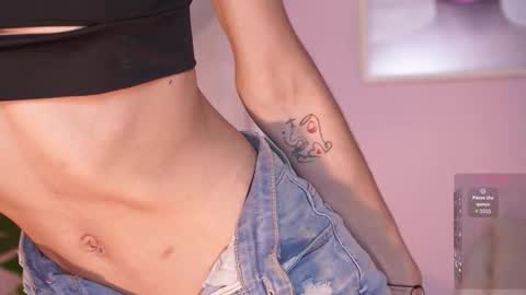 Lia  online show from 03/25/26, 12:22