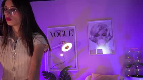 Lia  online show from 04/16/26, 01:01