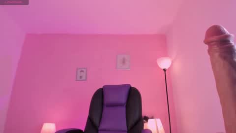Snapshot of liaamoretzz chatting on 09/19/25, 07:21 liaa moretzz online show from 09/19/25, 07:21