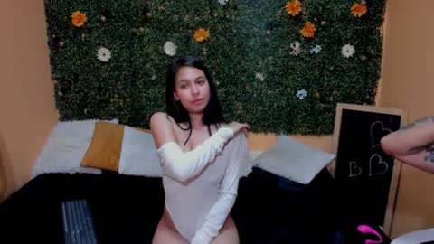 Snapshot of liaandjefferson chatting on 12/22/24, 07:54 liaandjefferson online show from 12/22/24, 07:54