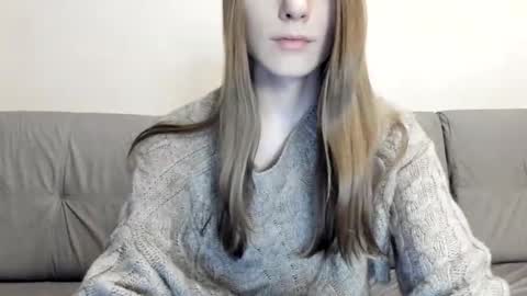 Julia  online show from 03/13/26, 06:14