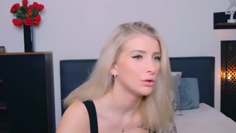 Lia online show from 02/24/26, 01:31