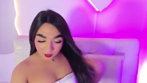 Snapshot of liacampbell__ chatting on 08/01/26, 01:49 La online show from 08/01/26, 01:49