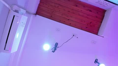 Lia online show from 12/30/24, 04:20