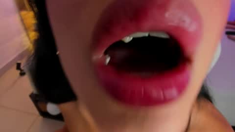 Liah online show from 05/29/26, 09:57