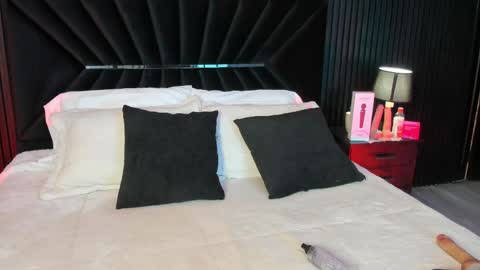 Snapshot of liahfontaine chatting on 04/15/26, 11:39 Liah Fontaine online show from 04/15/26, 11:39