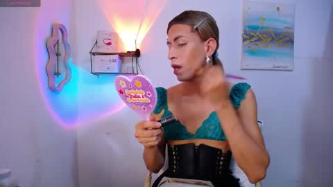 Liah Stone online show from 05/13/26, 01:08