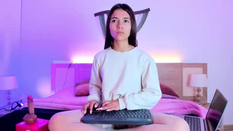 liajohnnson online show from 02/17/26, 04:09