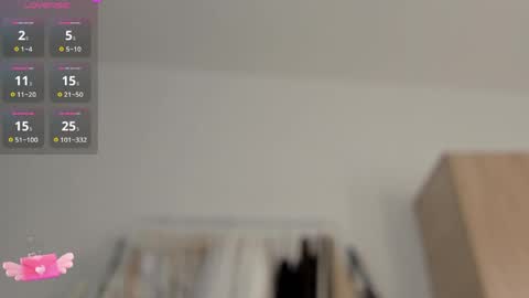 Lia Johnsons online show from 03/29/26, 01:49