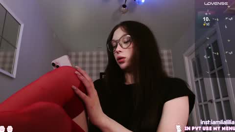 Snapshot of lialilia chatting on 01/17/25, 11:49 lialilia online show from 01/17/25, 11:49