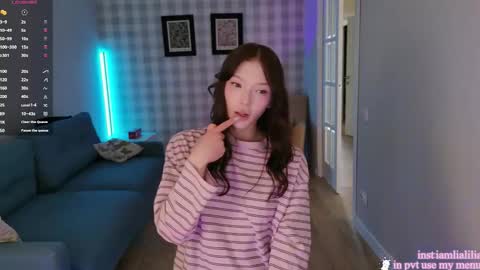 lialilia online show from 04/26/26, 09:51