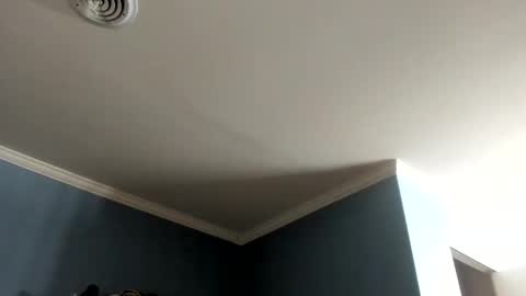 Liam online show from 01/20/25, 03:48