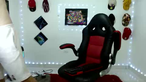 Andres online show from 02/09/26, 10:47