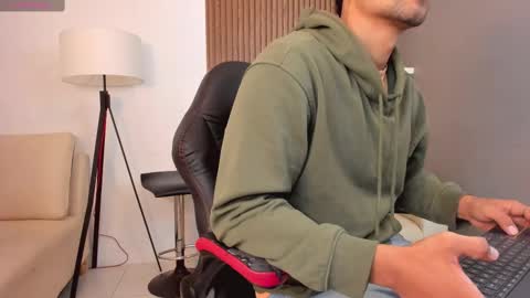 Liam Collins online show from 02/25/25, 11:41