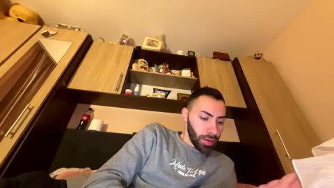 Liam online show from 02/05/26, 07:02
