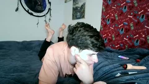 Snapshot of liam_gordineer chatting on 12/15/24, 02:19 Liam G The Freak online show from 12/15/24, 02:19