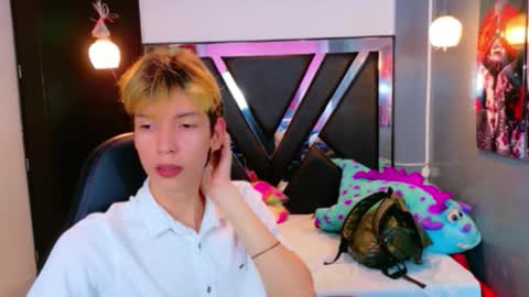 Snapshot of liam_green1 chatting on 02/20/26, 12:05 liam_green1 online show from 02/20/26, 12:05