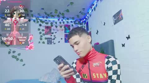 liam_honey18 online show from 11/05/25, 09:53