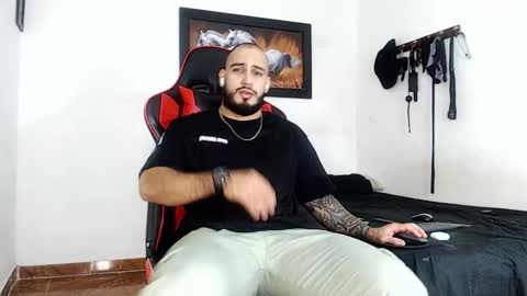 Snapshot of liam_k18 chatting on 12/08/24, 04:14 liam_k18 online show from 12/08/24, 04:14