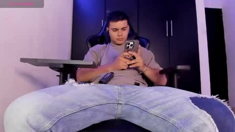 Liam online show from 04/28/26, 10:37