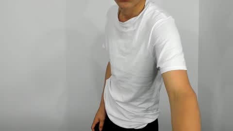 liam_oasiss online show from 01/03/25, 06:22