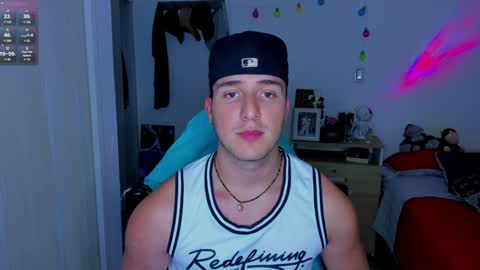 Snapshot of liam_oficial chatting on 01/13/25, 03:56 liam online show from 01/13/25, 03:56