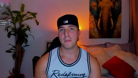 Snapshot of liam_oficial chatting on 03/06/25, 07:03 liam online show from 03/06/25, 07:03