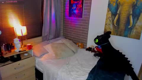 liam online show from 03/21/26, 08:19