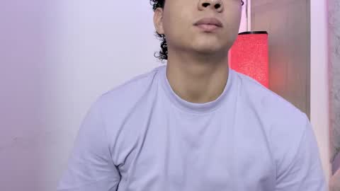 liam online show from 09/16/25, 12:39