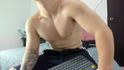 Snapshot of liam_saint chatting on 06/13/26, 12:25 Call me Lian online show from 06/13/26, 12:25