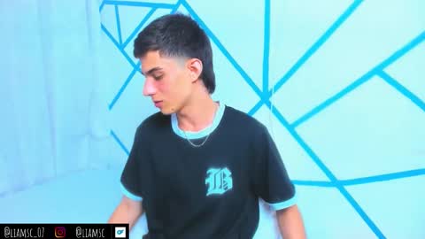 Liam scott77 online show from 10/30/25, 09:59