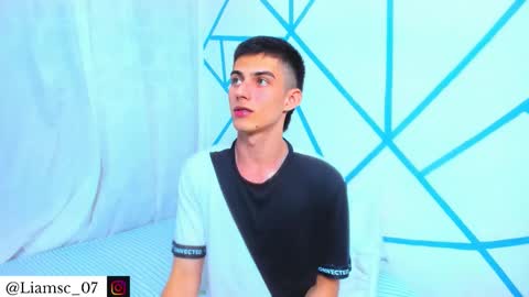 Liam scott77 online show from 12/22/25, 11:35