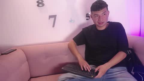 Liam  online show from 02/06/26, 03:26