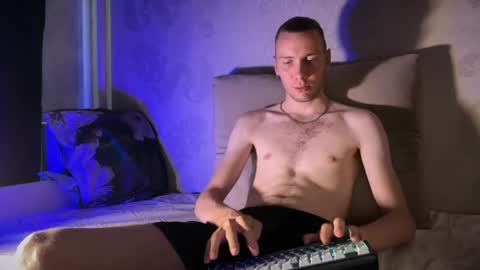 Snapshot of liam_shadow chatting on 06/29/26, 10:15 Liam Shadow online show from 06/29/26, 10:15