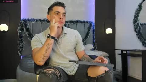 Liam online show from 11/24/25, 09:47